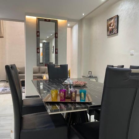 Appartement En Duplex Avec 3 Chambres Haut Standing Gueliz Marrakech Marrakesh Exterior photo