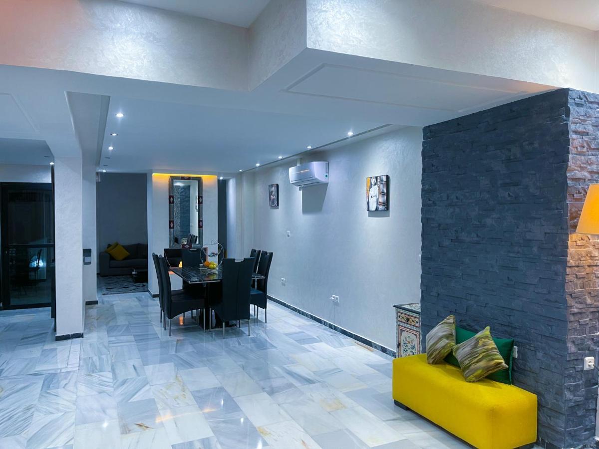 Appartement En Duplex Avec 3 Chambres Haut Standing Gueliz Marrakech Marrakesh Exterior photo