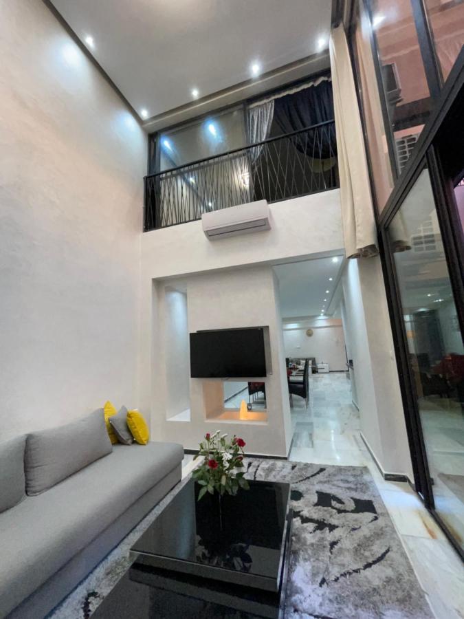 Appartement En Duplex Avec 3 Chambres Haut Standing Gueliz Marrakech Marrakesh Exterior photo